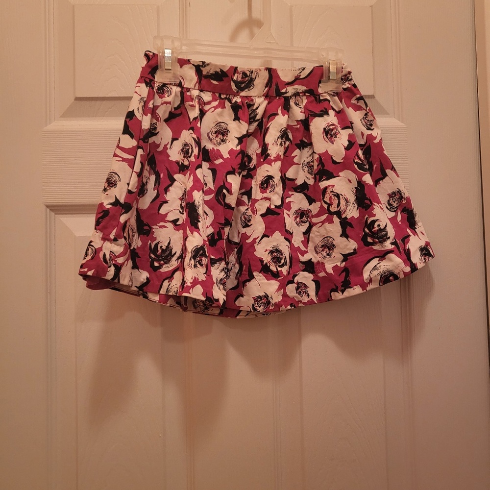 Kate Spade floral print skirt Size 6